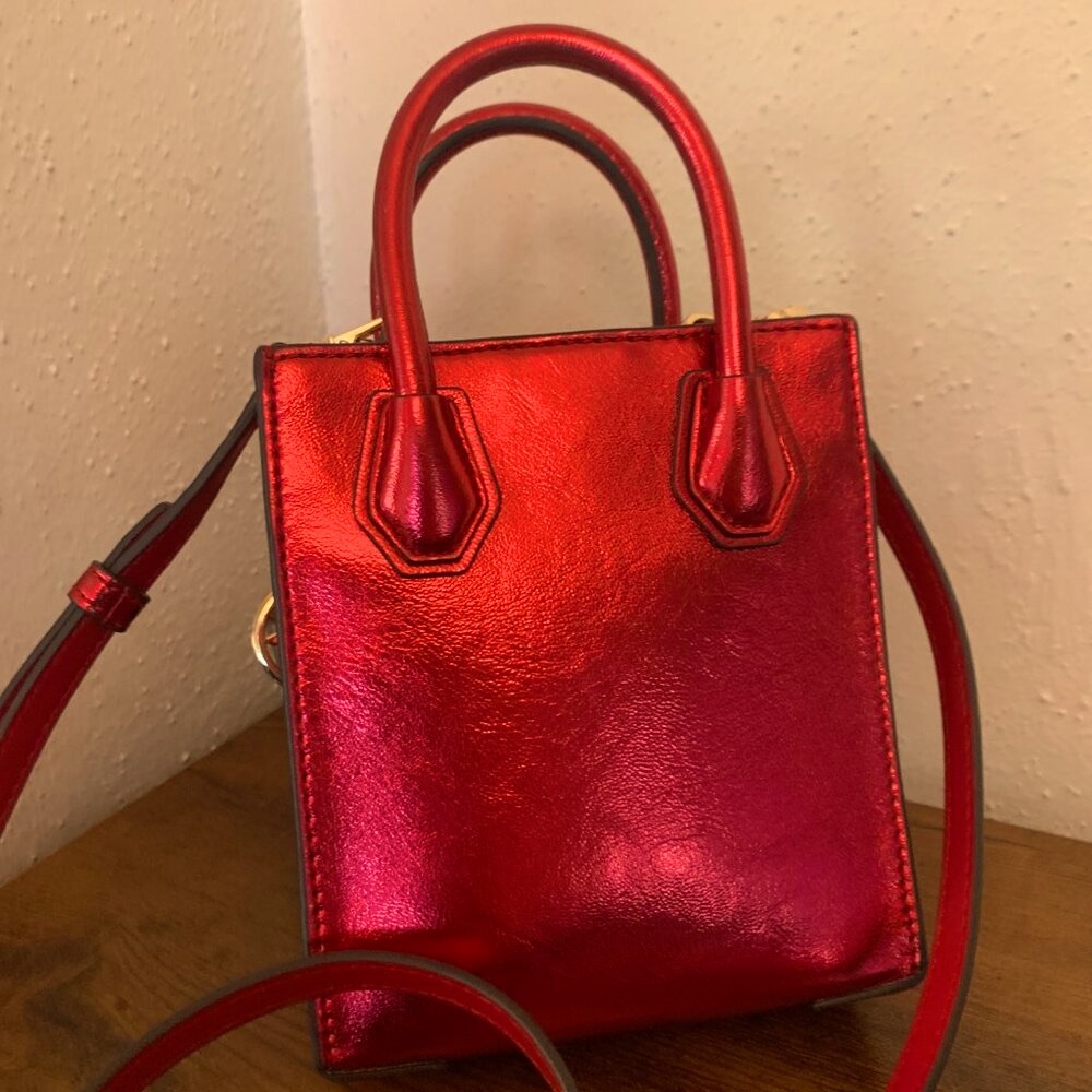 NEW MICHAEL KORS MERCER XS MINI CROSSBODY PHONE MK BAG METALLIC RED CRIMSON - Picture 2 of 16
